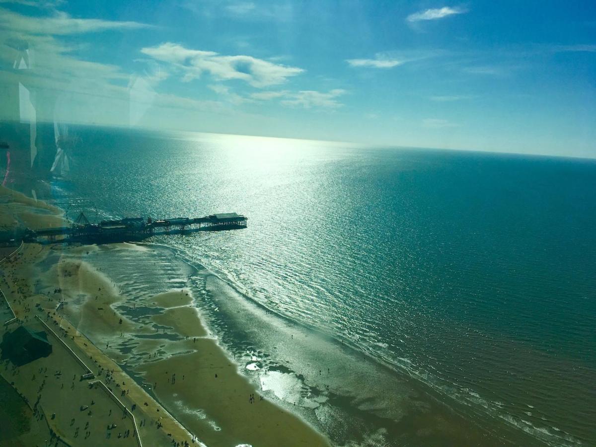 Seashells Luxury Seaside Holiday Home Blackpool Exterior foto
